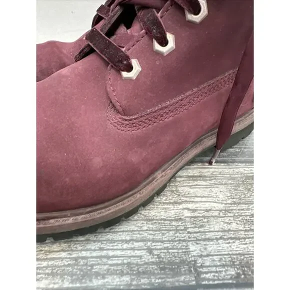 Timberland Women's Ankle Boots in Deep Red - Picture 10 of 16